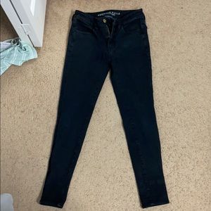 360° stretch American Eagle black skinny jeans